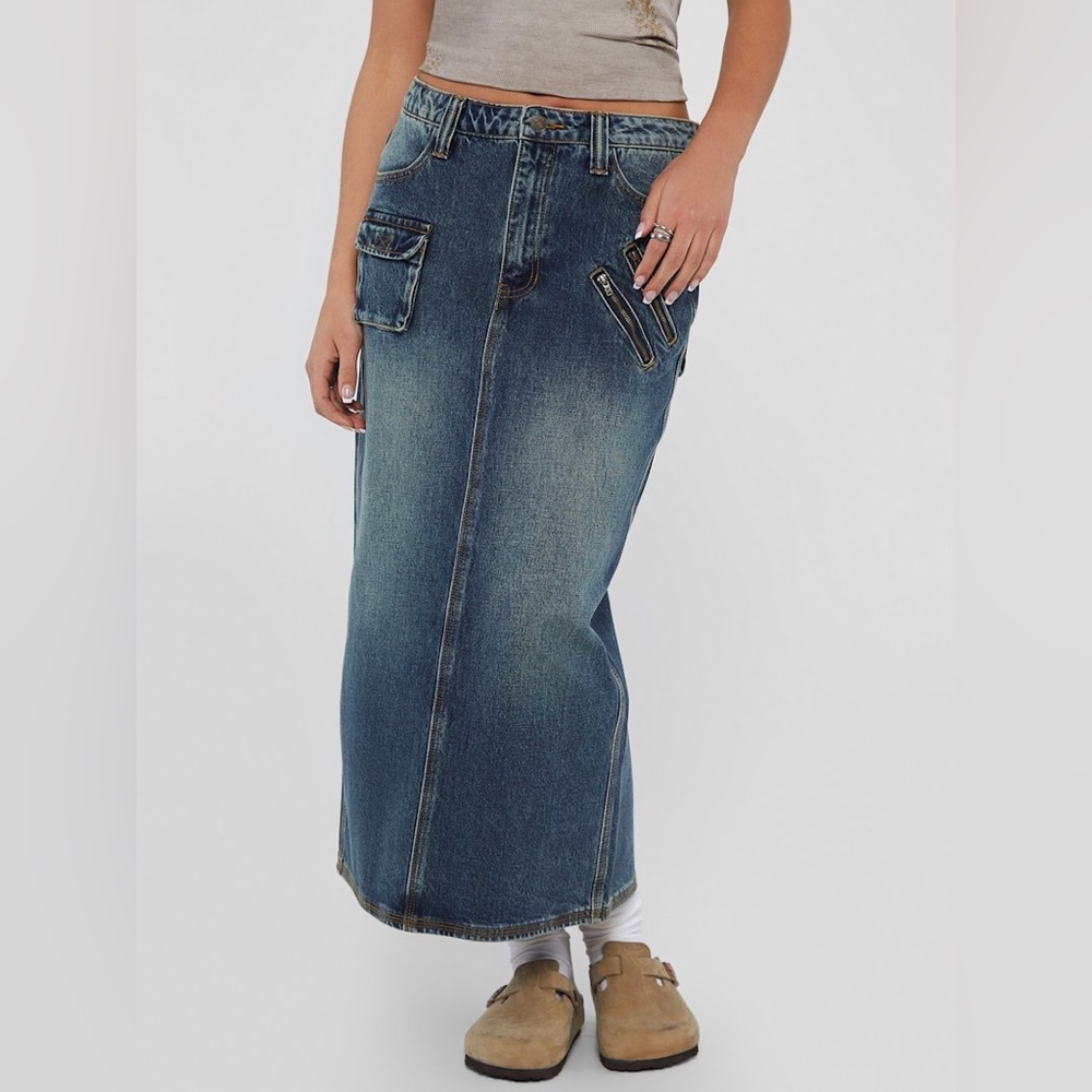 GUESS Originals Cargo Denim Skirt Size 27 Sold Out - Picture 8 of 13
